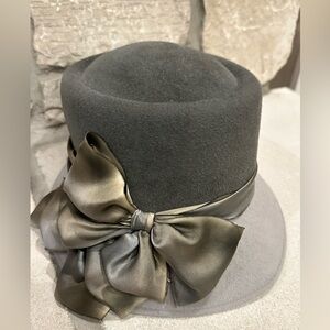 LOUISE GREEN Elegant Gray Women's Hat with Satin Bow
